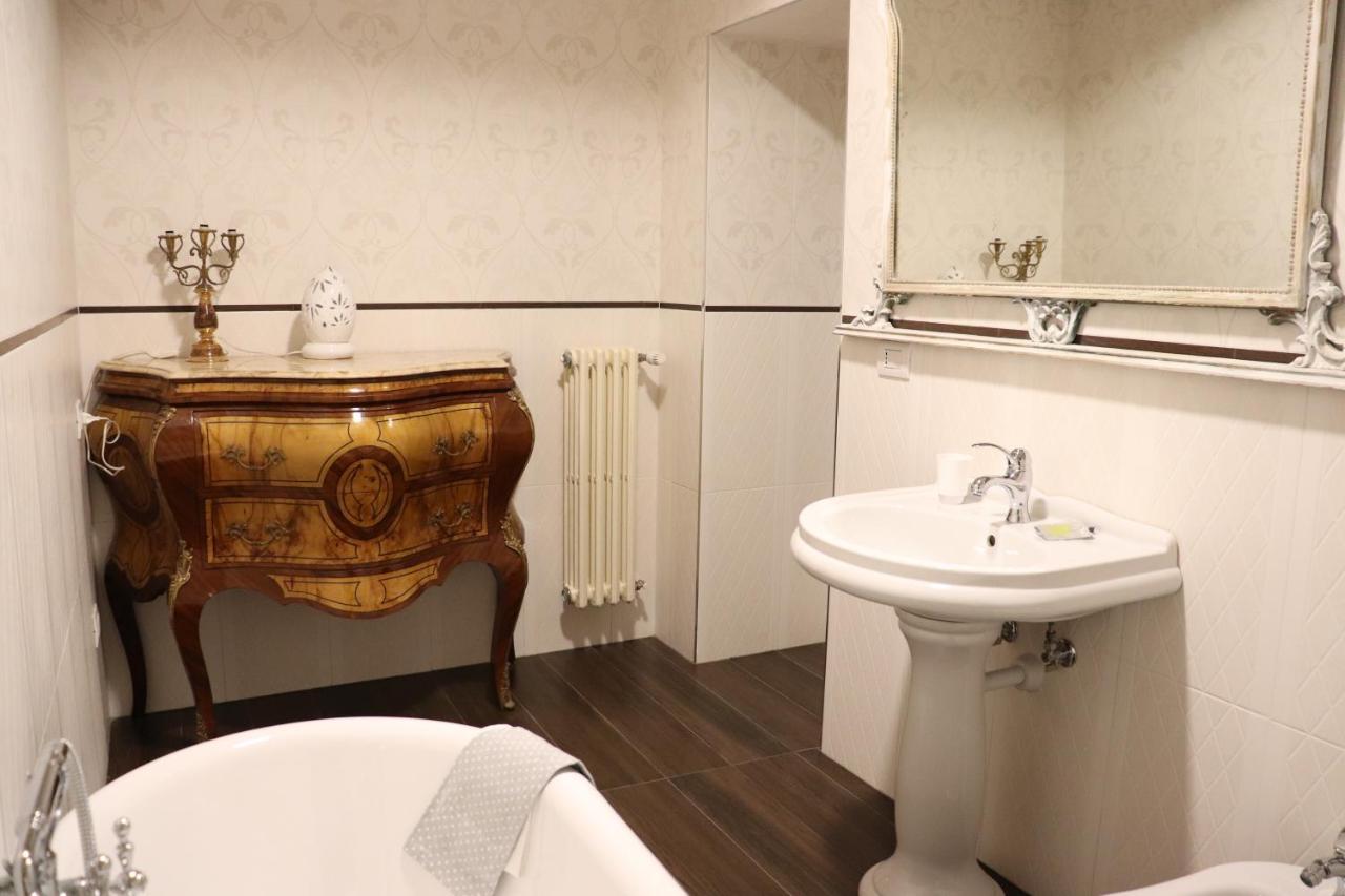 Dei Monasteri Bed & Breakfast Altamura Ngoại thất bức ảnh